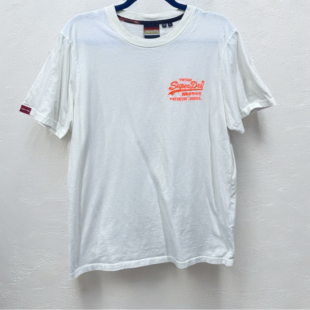 Superdry White T-Shirt for Men Large